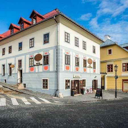 Отель Salamander Банска-Штьявница Экстерьер фото